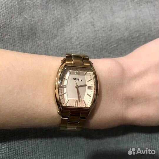 Часы fossil