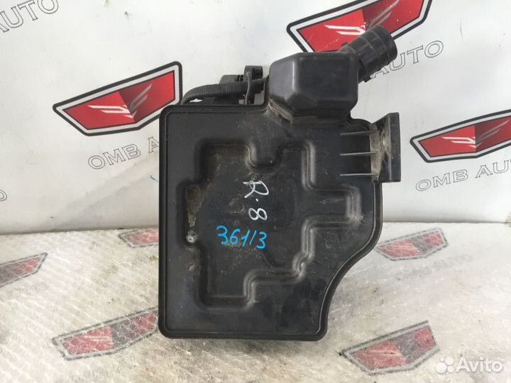 Бачок омывателя лобового стекла Шкода Фабия 2