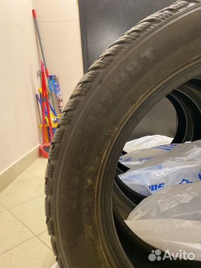 Tigar Ice 215/55 R17 98