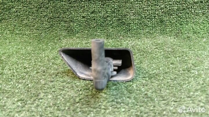 Форсунка омывателя фар Land Rover Freelander Левая