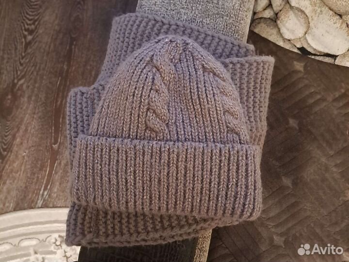 Комплект шапка и снуд