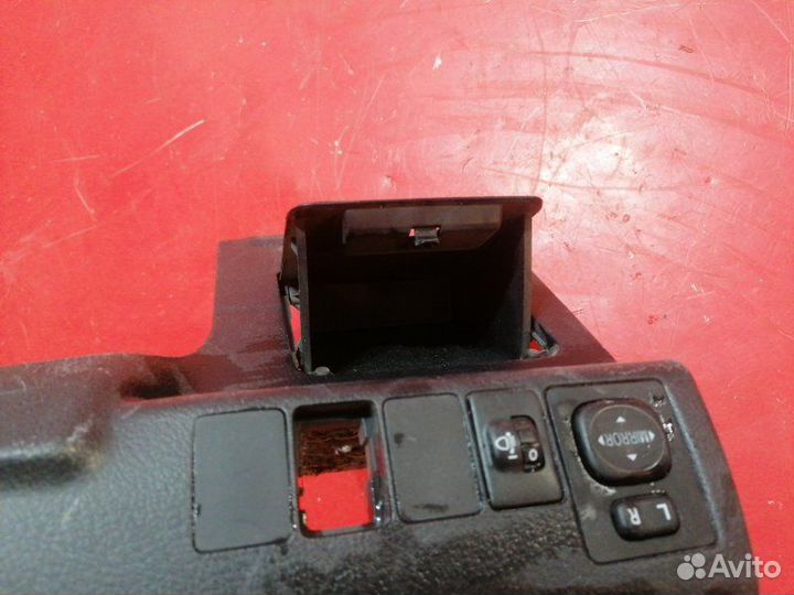 Накладка на щиток приборов Toyota Corolla E180