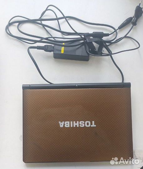 Нетбук Toshiba NB520