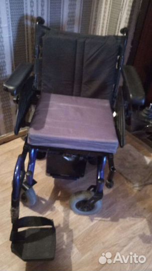 Инвалидное кресло с электроприводом