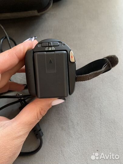 Видеокамера panasonic HDC-TM80