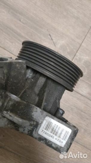 Помпа водяная Bmw 530 D E61 M57N 306D2EU4 2004