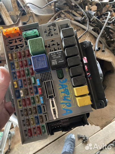 Блок предохранителей opel zafira А дизель МКПП