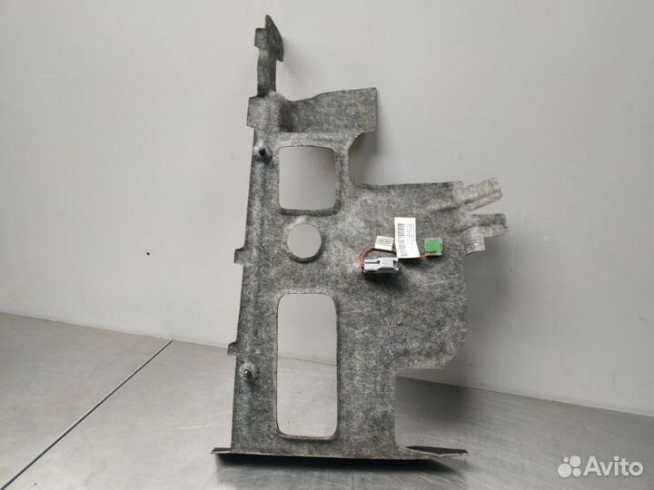 Накладка торпедо Jeep Grand Cherokee WK2