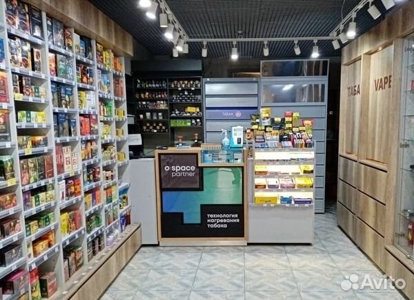 Табачный магазин на первой линии