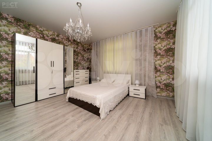 Дом 150 м² на участке 4,5 сот.