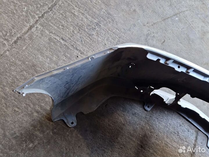 Передний бампер toyota camry 50