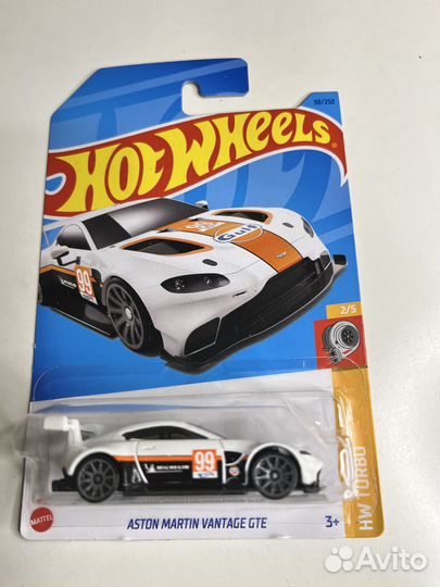 Hot wheels L case 2023
