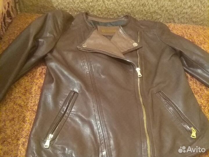 Кожанная косуха Massimo Dutti