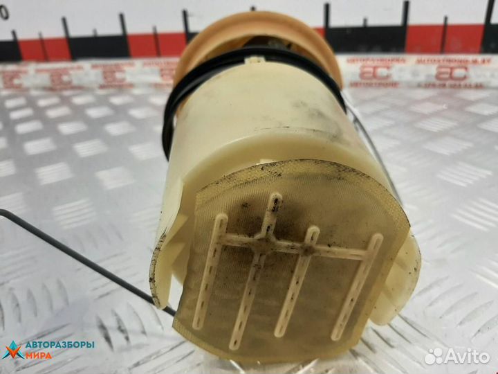 Насос топливный Volvo S80 2002 30761743