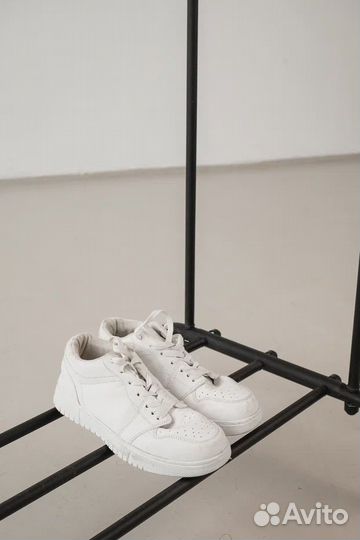 Вешалка напольная