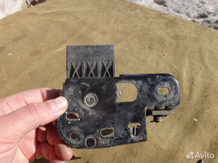 Пассат цц замок капота Volkswagen Passat CC 08-12