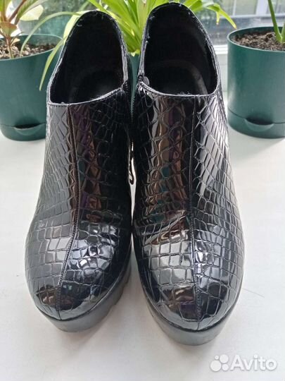 Туфли женские