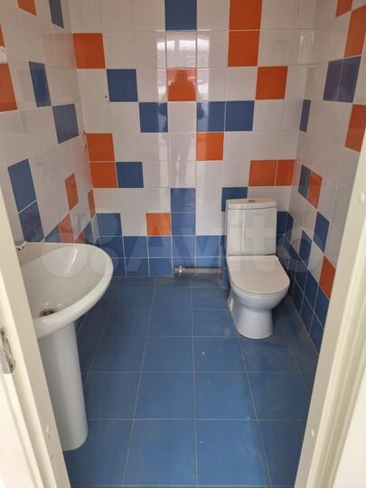 Свободного назначения, 70 м²