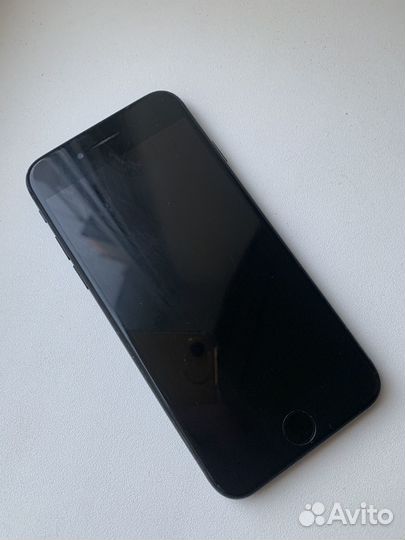 Телефон iPhone 7 128gb