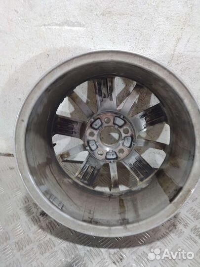 Диск литой R15 Volkswagen Polo 6