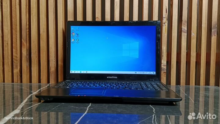 Ноутбук Acer Emachines E732G на SSD