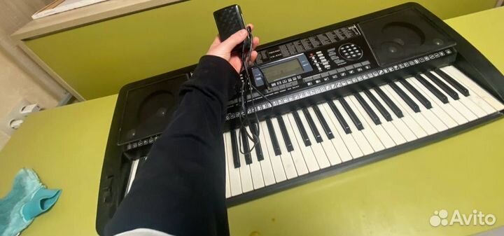 Синтезатор techno KB-930