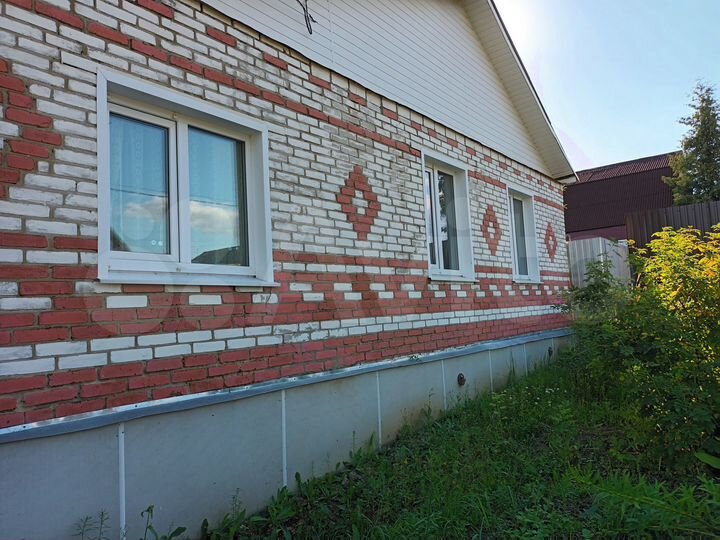 Дом 54 м² на участке 8 сот.