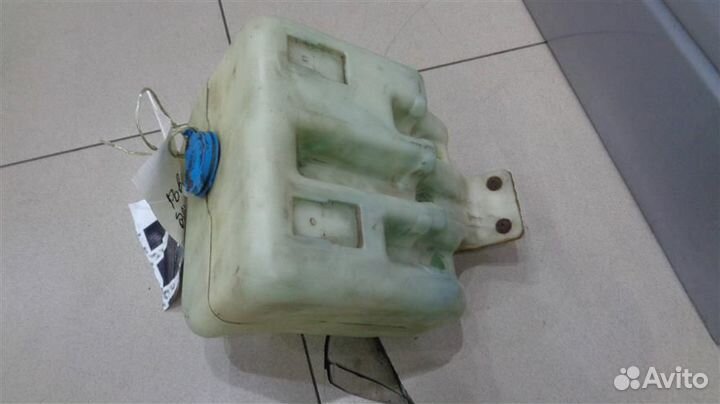 Бачок омывателя лобового стекла Land Rover Discov