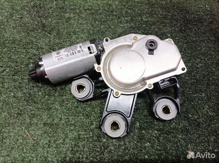 Моторчик стеклоочистителя задний VW Touareg 2002