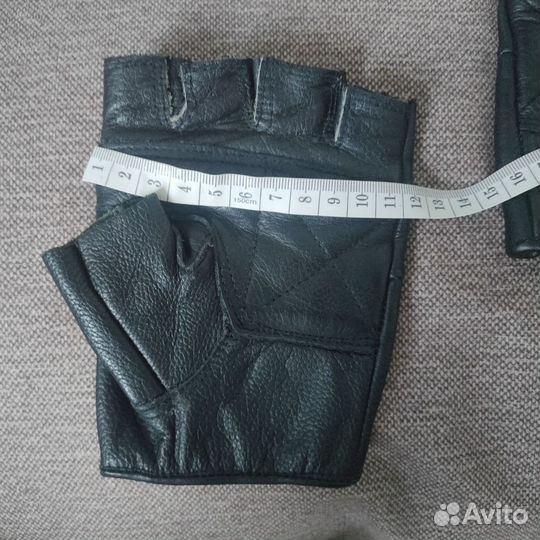 Перчатки кожаные без пальцев мужские