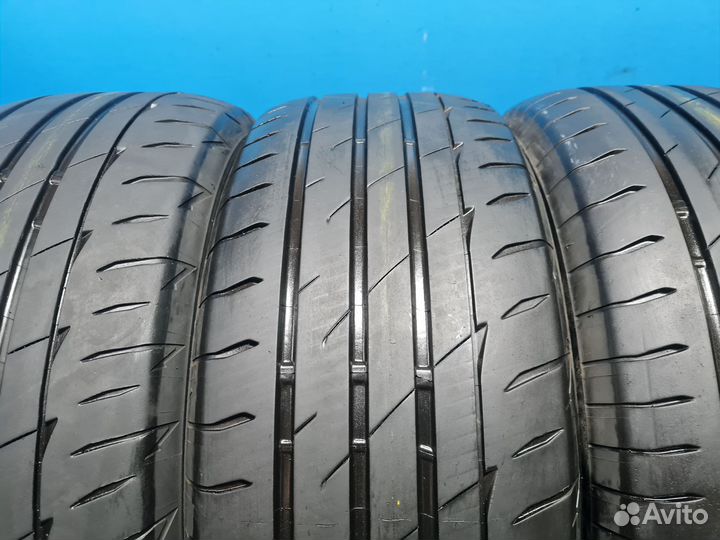 Bridgestone Potenza Adrenalin RE004 225/55 R16 95W