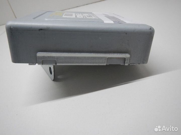 Блок электронный Mitsubishi L200 V 2015-2023 KK/KL