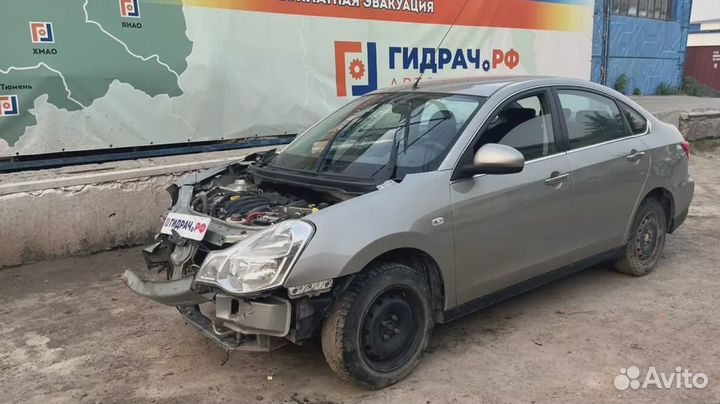 Кнопка обогрева заднего стекла Nissan Almera (G15)