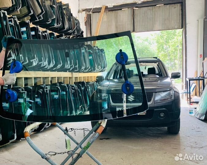 Лобовое стекло Сузуки Витара