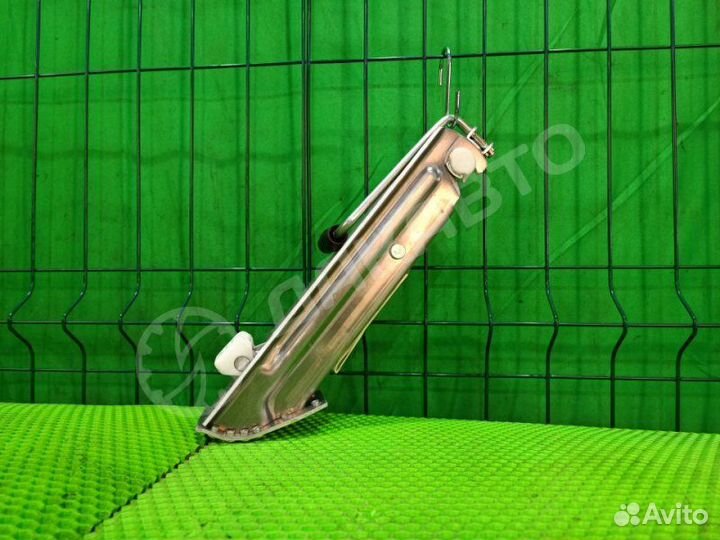 Домкрат Mercedes-Benz C W204