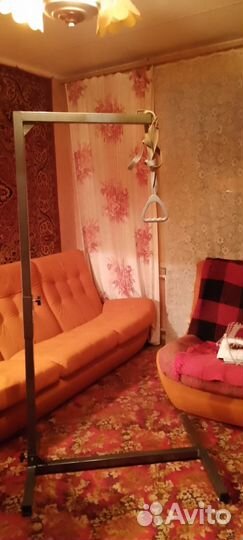 Стойка-дуга для подтягивания для лежачих больных