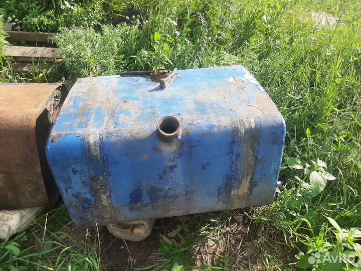 Баки от скании