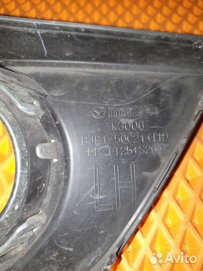 Рамка птф левая mazda 3 BM