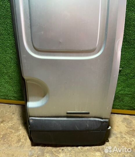 Дверь задняя распашная правая Nissan Kubistar 1500