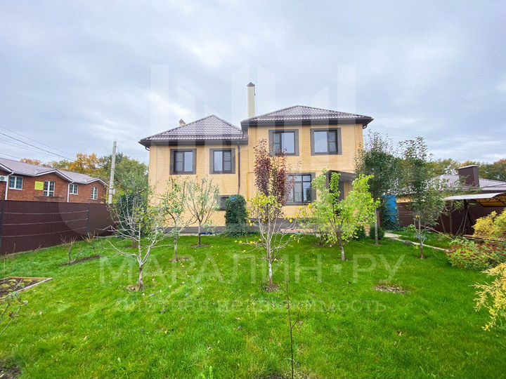 Дом 600 м² на участке 9 сот.