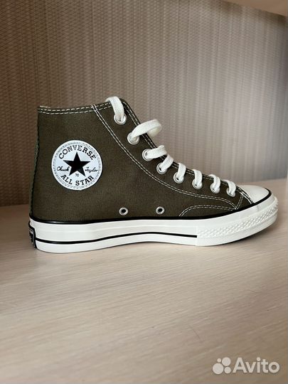 Обувь. Кеды