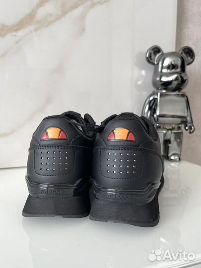 Кроссовки Ellesse Volta Black