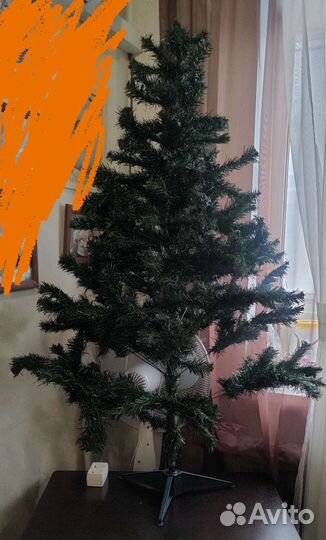 Елка искусственная