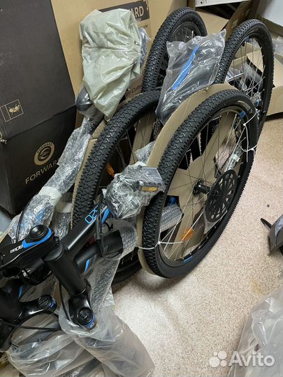 Велосипед горный BTwin ST520 (новый)