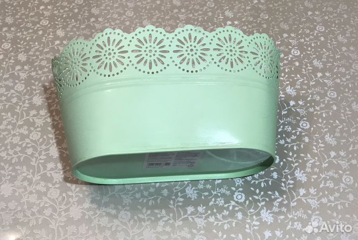 Кашпо для цветов металлические