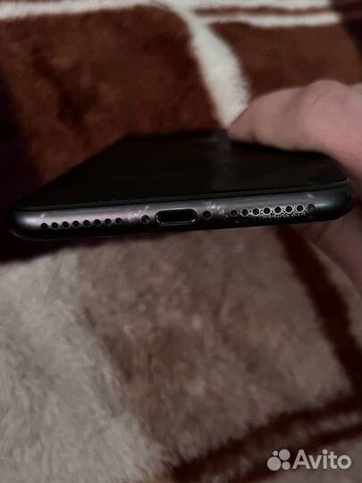 iPhone 8 Plus, 128 ГБ