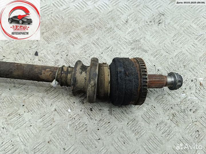 Полуось задняя б/у Mercedes W210 (E)