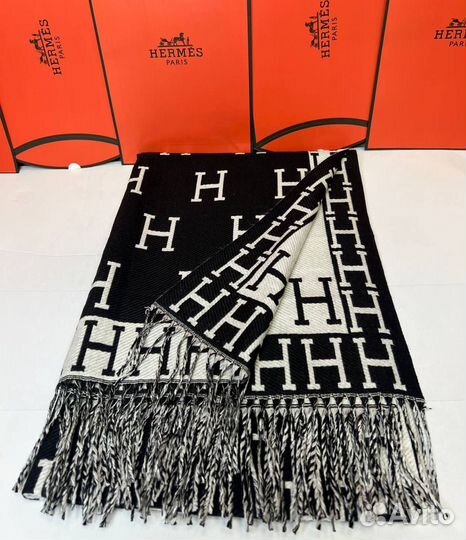 Палантин hermes