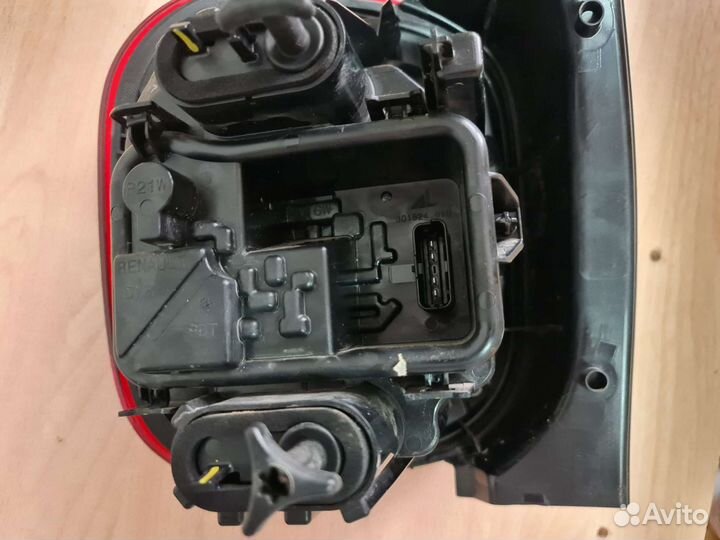 Задние фонари Renault Duster 2