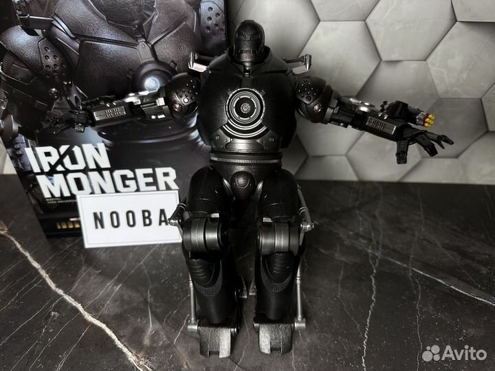 Фигурка Iron Monger